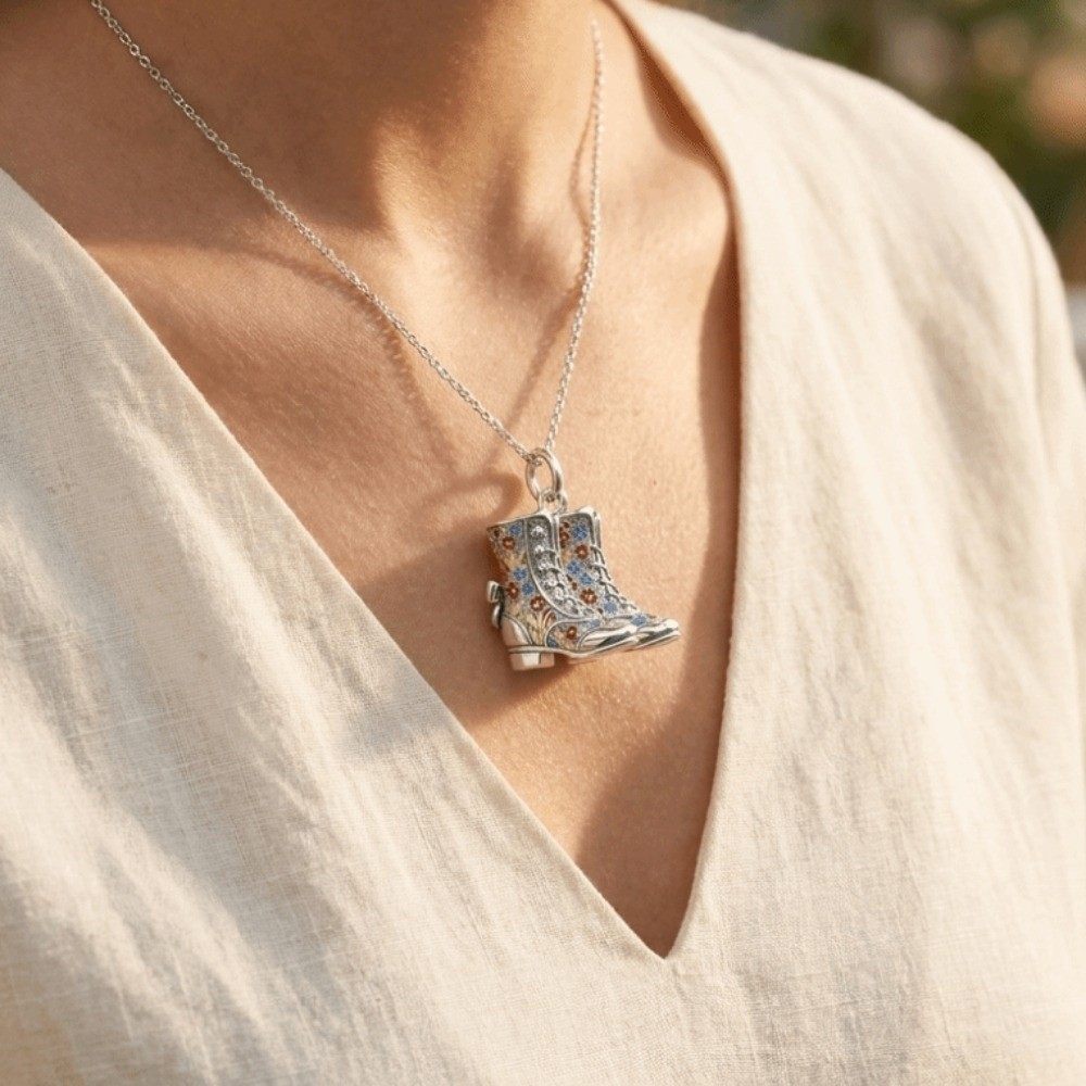 おしゃれなステンレス製の漫画風ペンダント。ミニチュアのエナメ - Jewelry Making London のレビューと価格